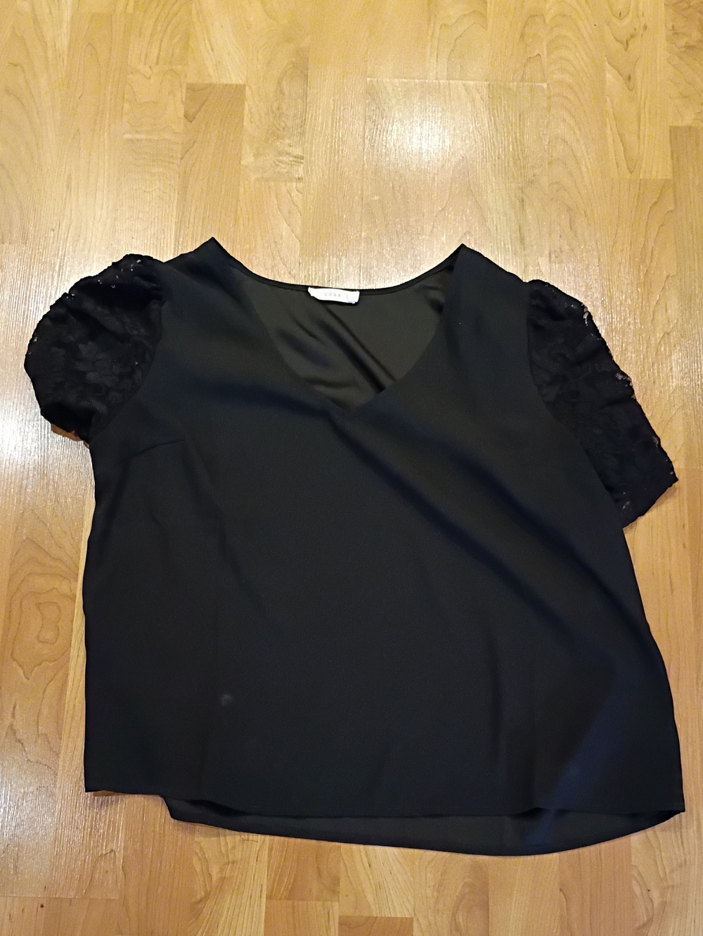 Lush Black Lace-Sleeve V-Neck Blouse